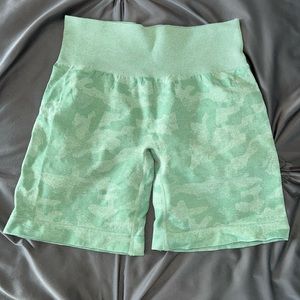 NWOT NVGTN Medium Green Camo Shorts